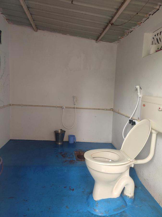Hearthspace Hampi - Small Home, A Low-Impact Backpackers Hostel Exterior photo