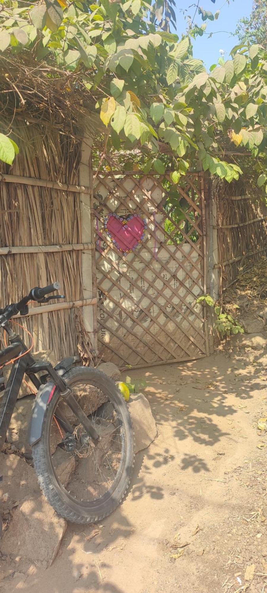 Hearthspace Hampi - Small Home, A Low-Impact Backpackers Hostel Exterior photo